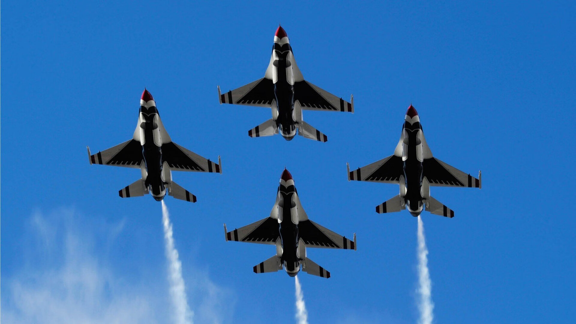 巨星云集!本赛季欧冠最佳阵容盘点,欧冠最佳比赛