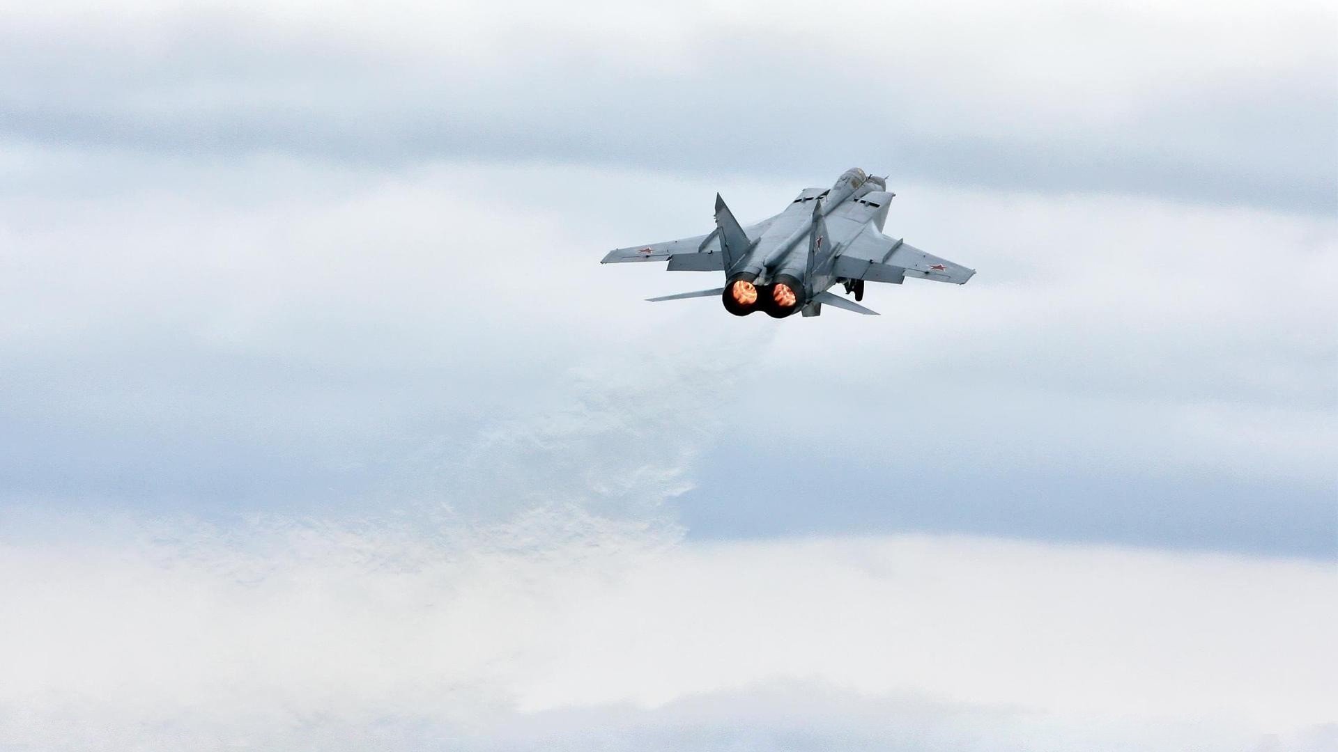 kaiyun官方网站-掘金保持连胜继续登顶西部，掘金44胜西部第三