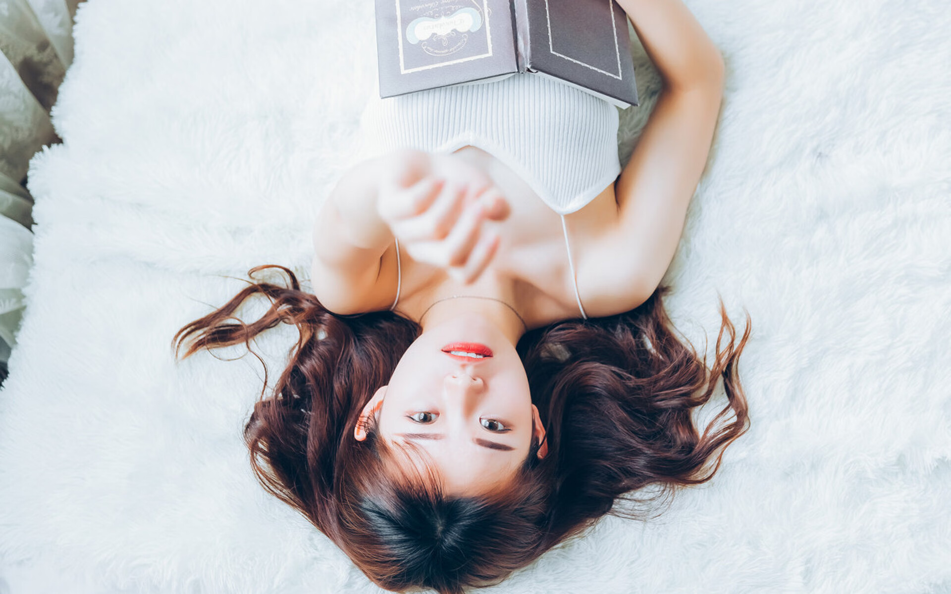 开云官网APP下载-曼联挣扎不堪，降级危机悄然袭来，曼联转会新消息