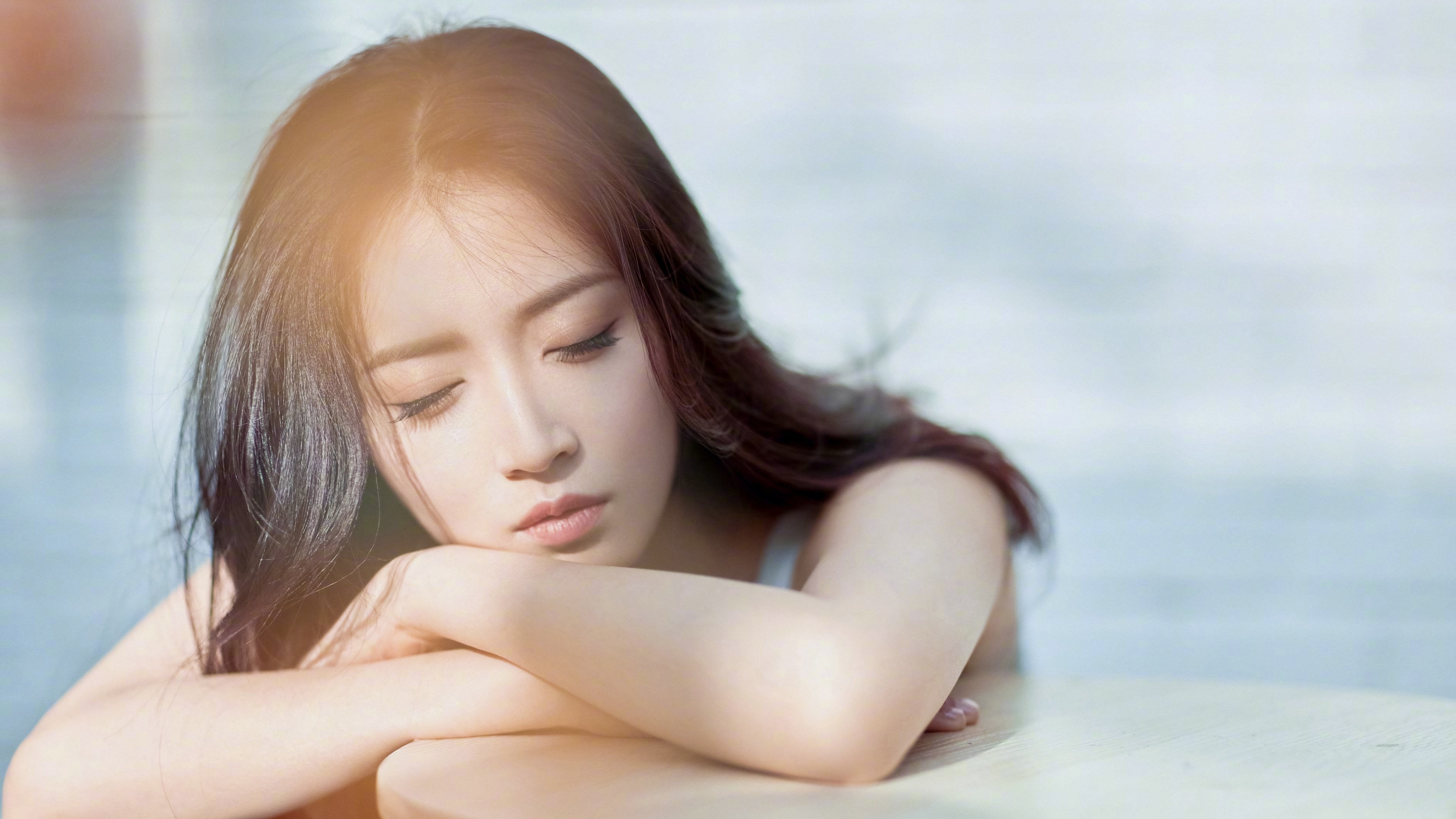 “球速飙升,反应极速!高新区全民健身馆壁球赛场技术与速度的碰撞”